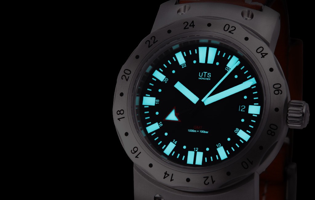 UTS München mechanical dive watch