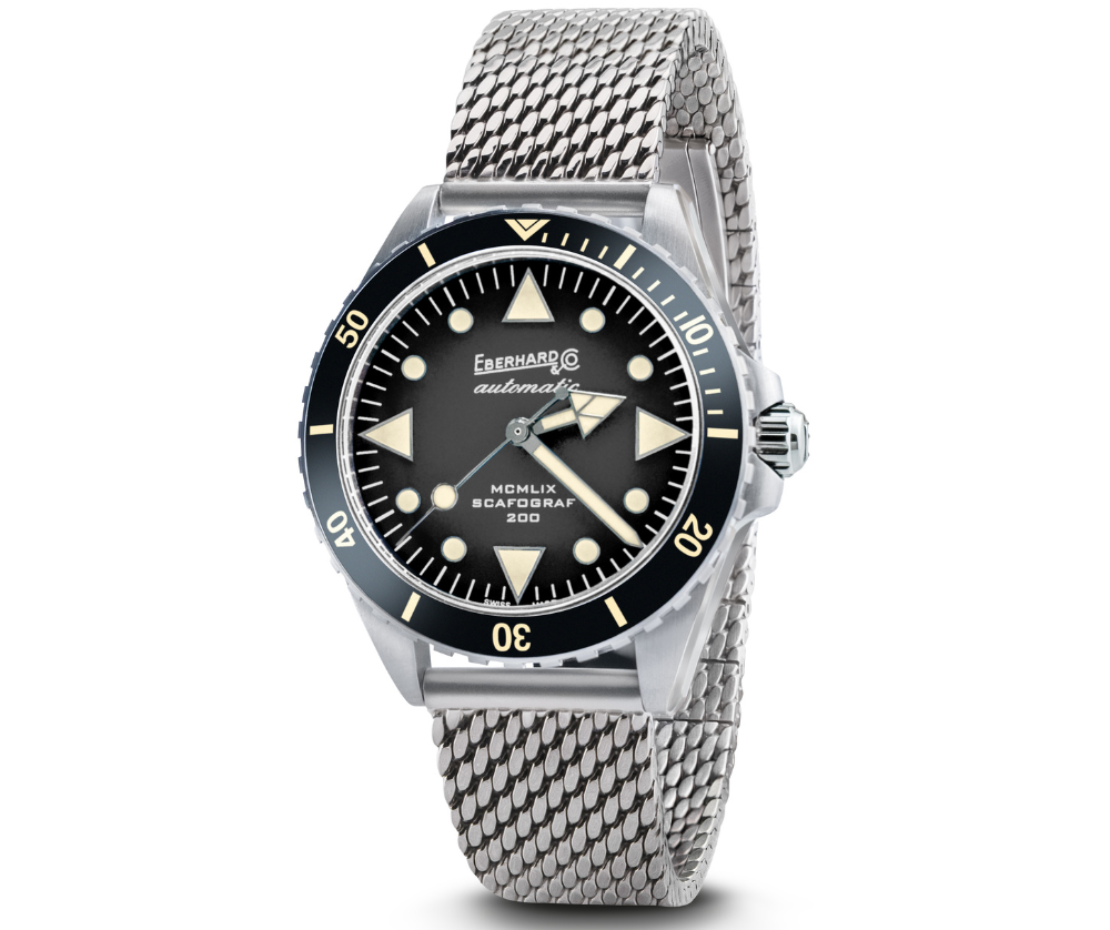 Eberhard Scafograf 200 MCMLIX with a black dial, ceramic bezel and Milanese bracelet